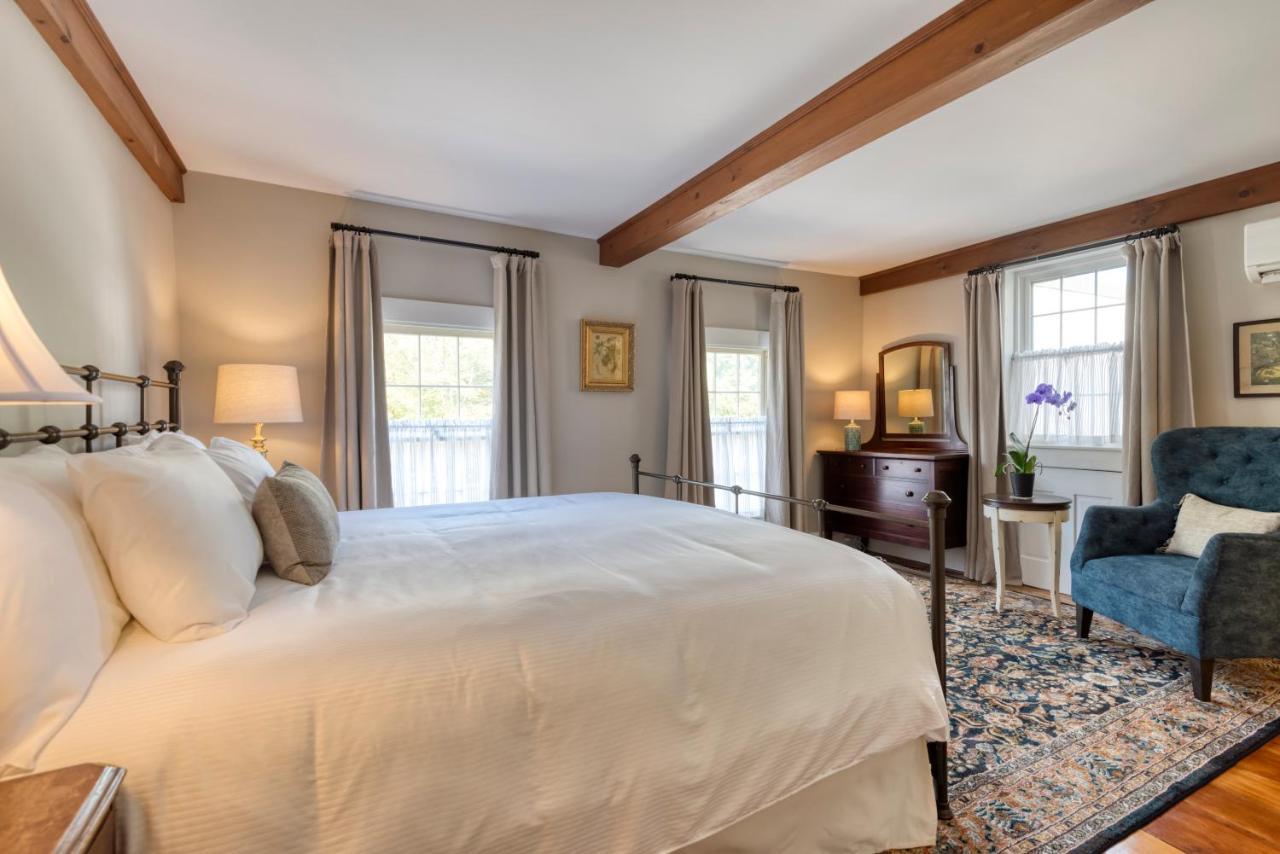 The Park Inn Hammondsport Bagian luar foto