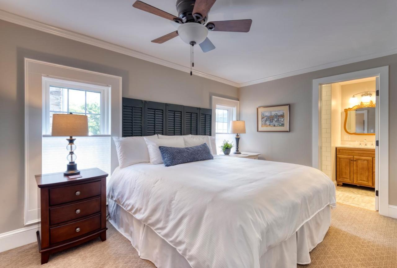 The Park Inn Hammondsport Bagian luar foto