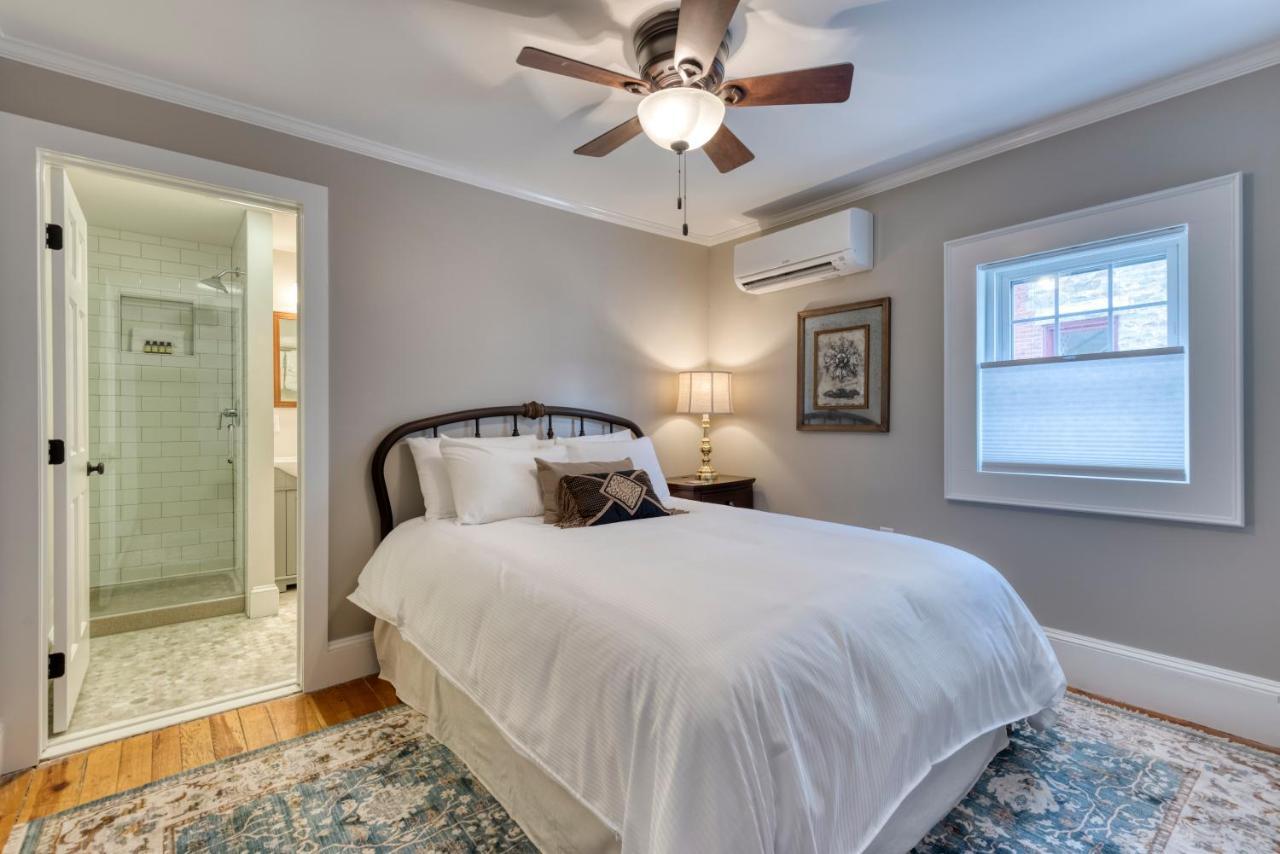 The Park Inn Hammondsport Bagian luar foto